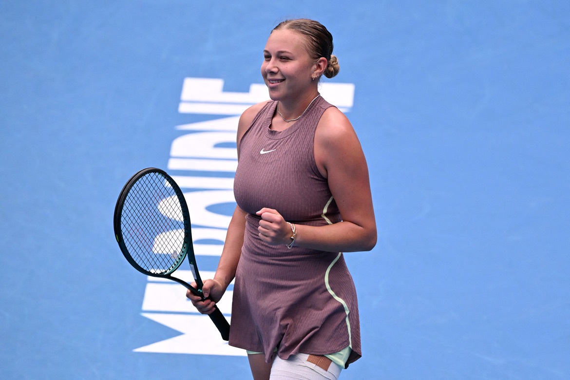 Amanda Anisimova at the 2024 Australian Open. Photo by William West/AFP via Getty Images.