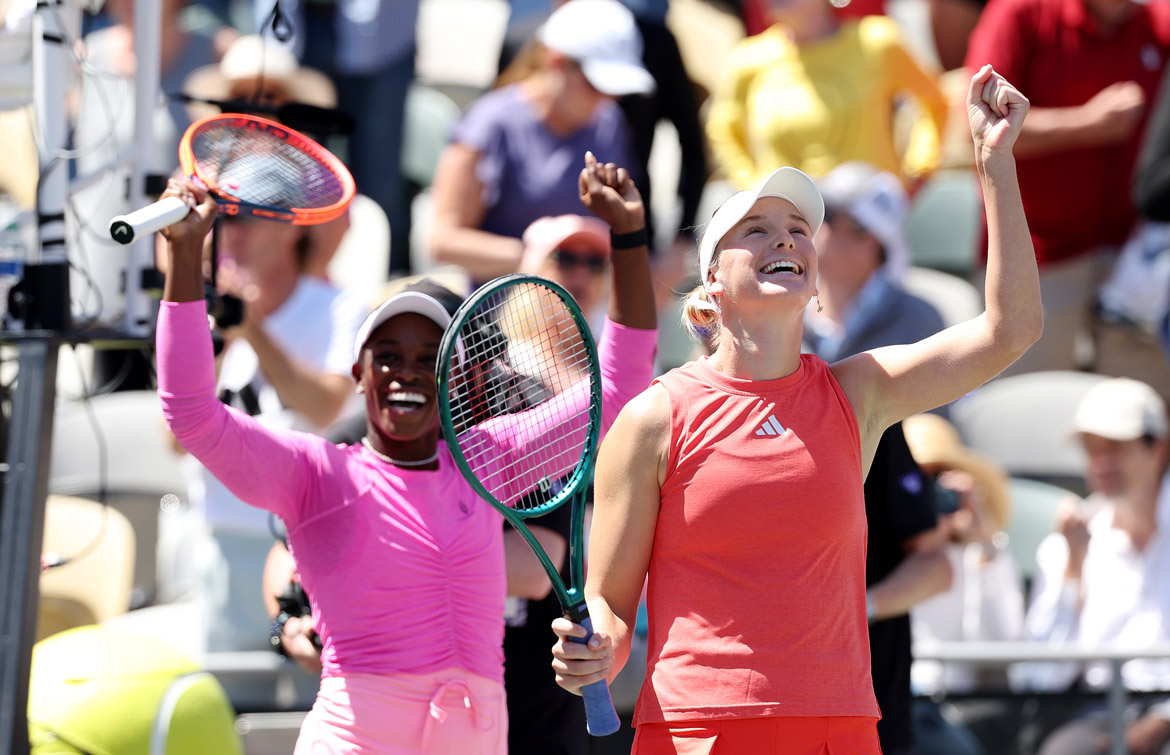 Sloane Stephens and Ashlyn Krueger celebrate winning the Charleston doubles title. Photo by Elsa/Getty Images. 