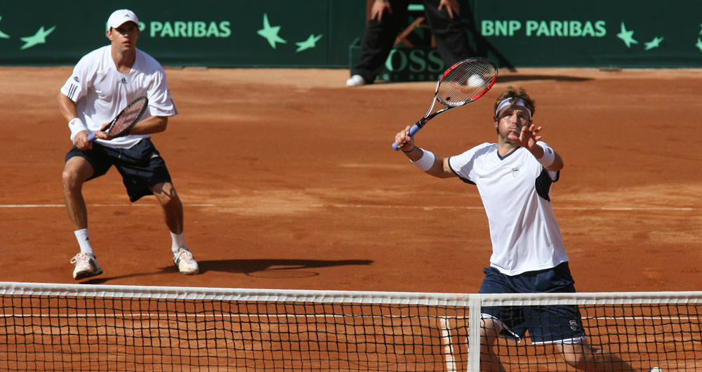 SEPTEMBER 20, 2008    MADRID SPAIN MIKE BYRAN  &  MARDY FISH FROM USA IN ACTION DURING THE  SEMI FINALS DAVIS CUP AGAINST SPAIN.  THIS WEEKENDS TIE IS BEING PLAYED AT THE MOST FAMOUS BULL FIGHTING RING IN ALL OF SPAIN PLAZA DE TOROS IN MADRID .RON C ANGLE/BEIMAGES SPORTS