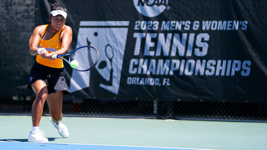 Fangran Tian of the University of California, Los Angeles in action during the 2023 NCAA Division I Women’s Tennis Championship Singles Finals at the USTA National Campus in Orlando, Florida on Saturday, May 27, 2023. (Photo by Manuela Davies/USTA)