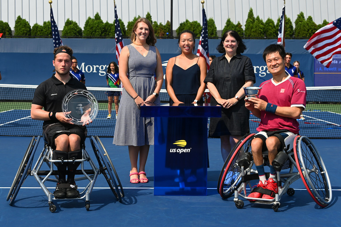 2021 US Open Wheelchair Men's Singles champion Shingo Kunieda and finalist Alfie Hewett pose for a photo with USTA Board Representative Vania King, center, and other presenters at the 2021 US Open, Sunday, Sep. 12, 2021 in Flushing, NY. (Andrew Ong/USTA)