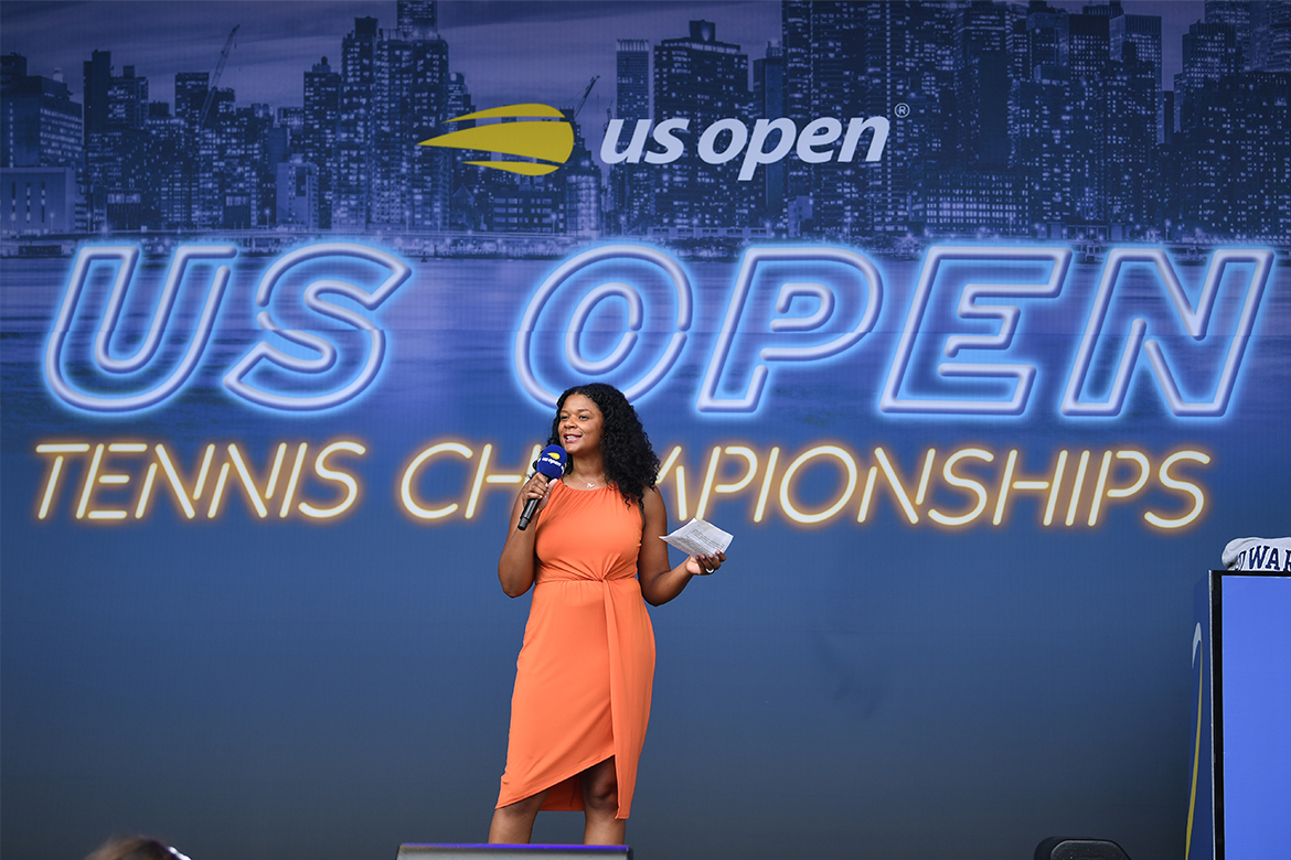 Marisa Grimes speaks at the 2022 US Open.
